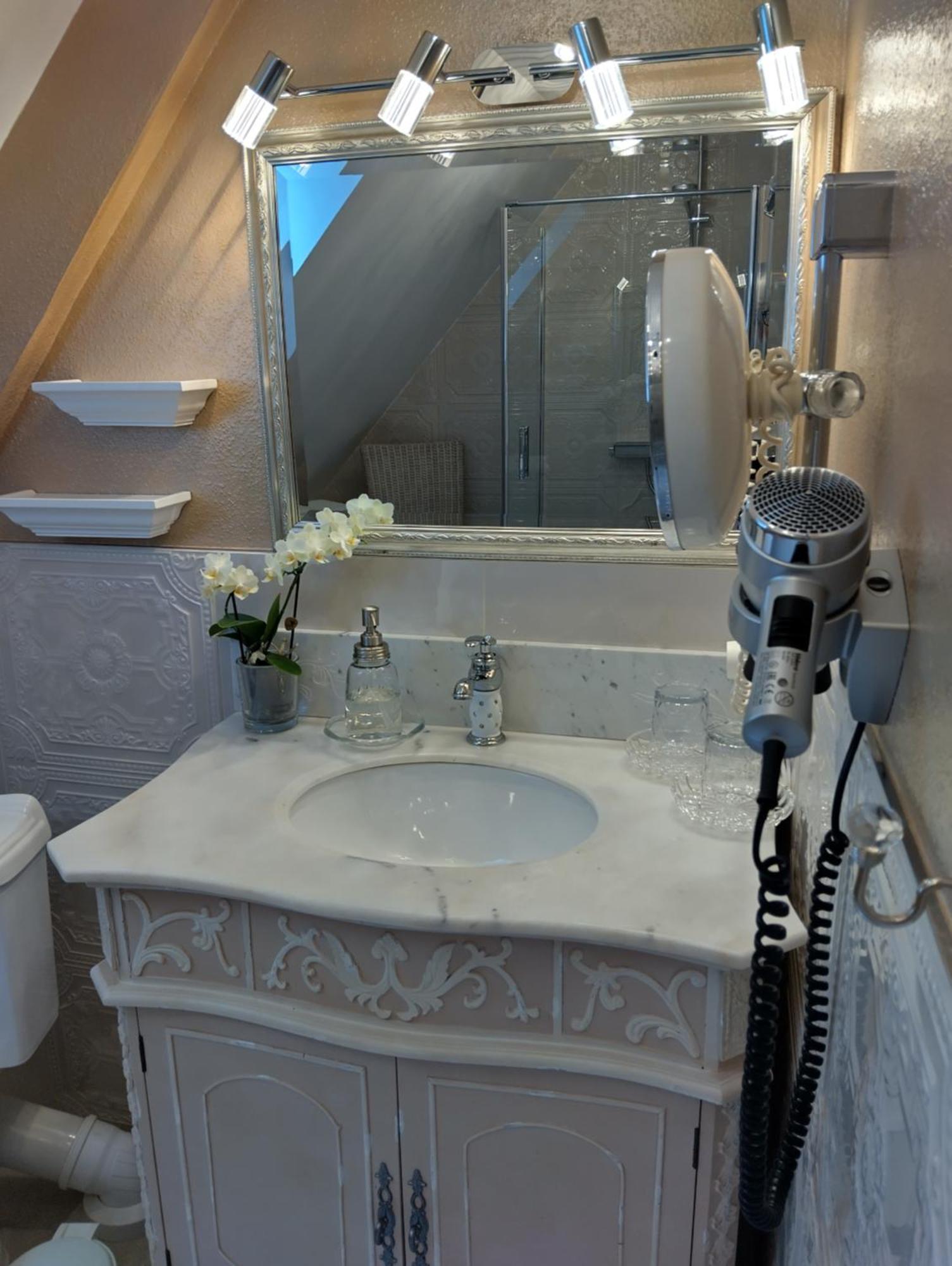 Haus "Guck - Ins - Tal" Apartment Засбахвалден Екстериор снимка